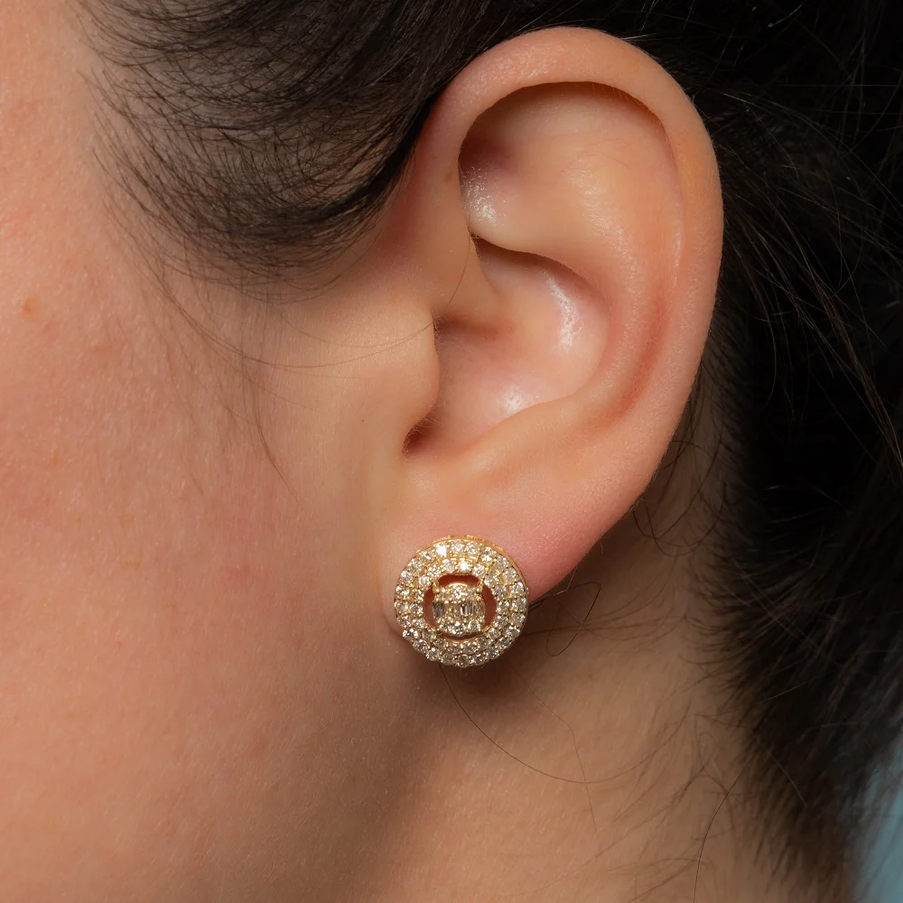 The Ultimate Guide to Buying Diamond Stud Earrings