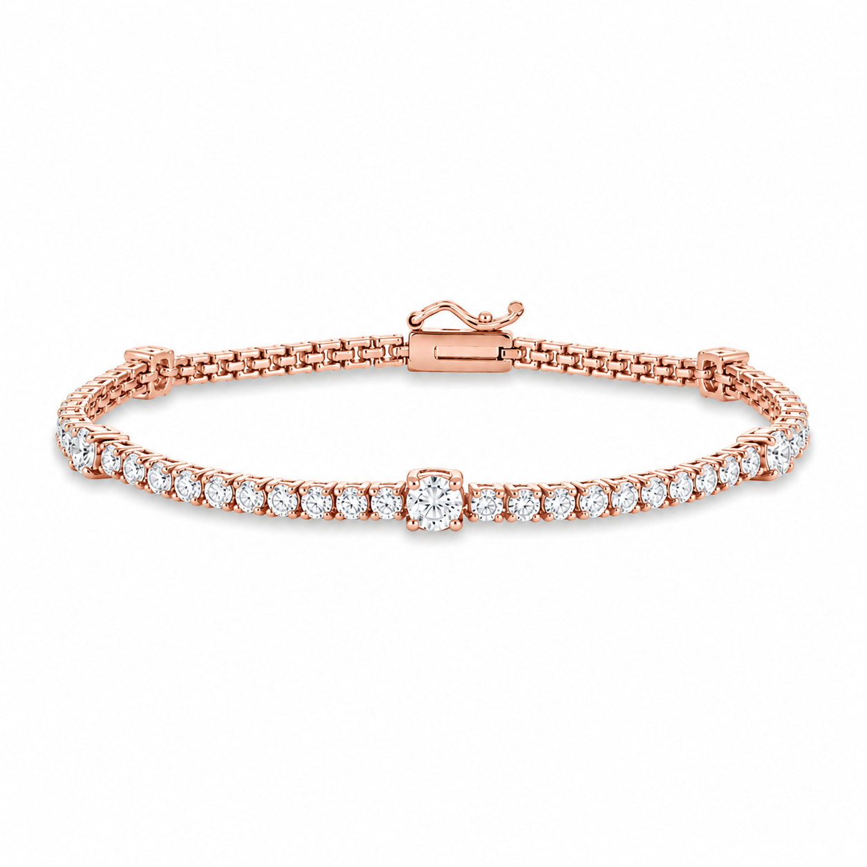 Alternate Round Diamond Tennis Bracelet (3.75 ct.) 4-Prongs Setting in 18K Gold