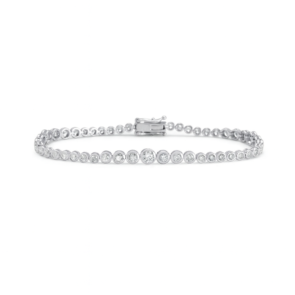 Diamond Tennis Bracelet (3.00 ct.) Wavy-Style Graduated Bezel Setting in 14K Gold