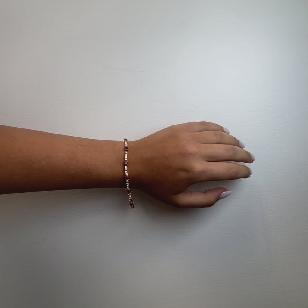 Alternate Diamond & Oval Ruby Tennis Bracelet (5.45 ct.) 4-Prongs Setting in 14K Gold