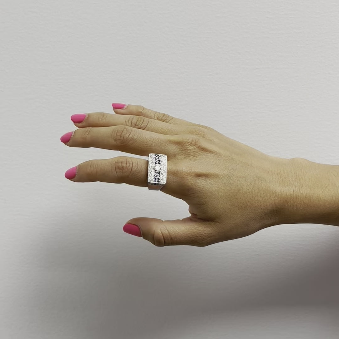 Ready to Ship Diamond & Blue Sapphire Pavé Rectangular Shape Ring (1.58 ct.) in 18K Gold