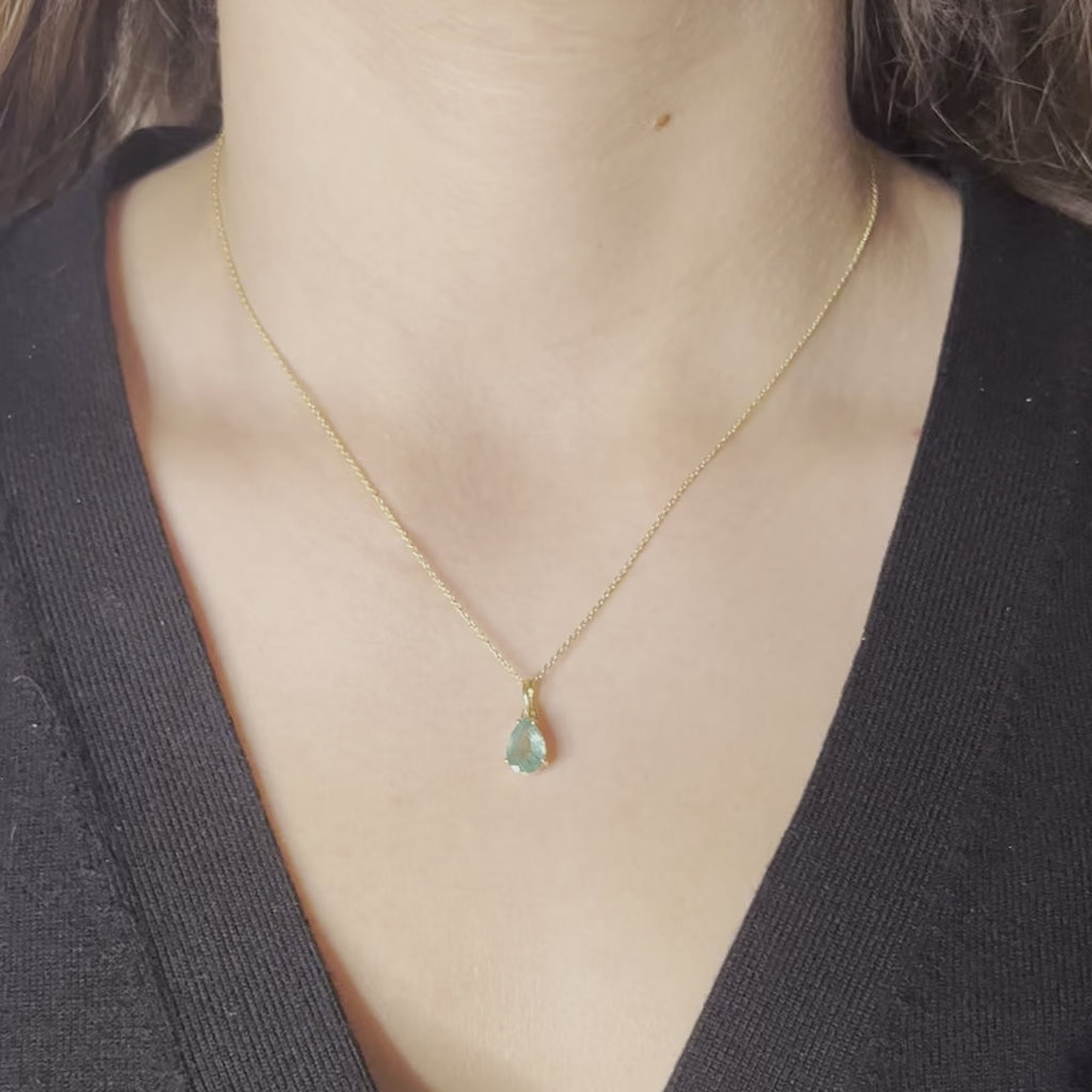 Pear Shape Emerald Pendant Necklace (1.00 ct.) in 14K Gold