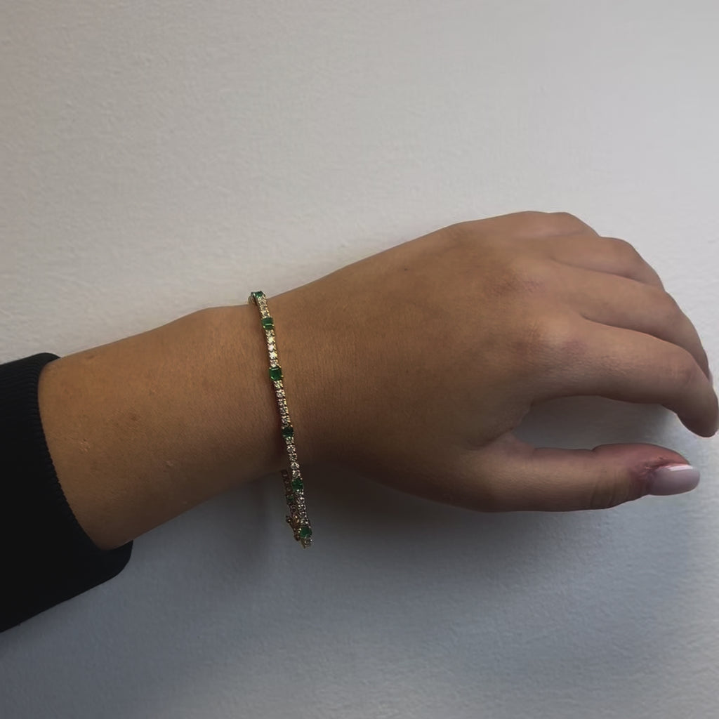 Alternate Diamond & Princess Cut Emerald Tennis Bracelet (4.00 ct.) 4-Prongs Setting in 14K Gold