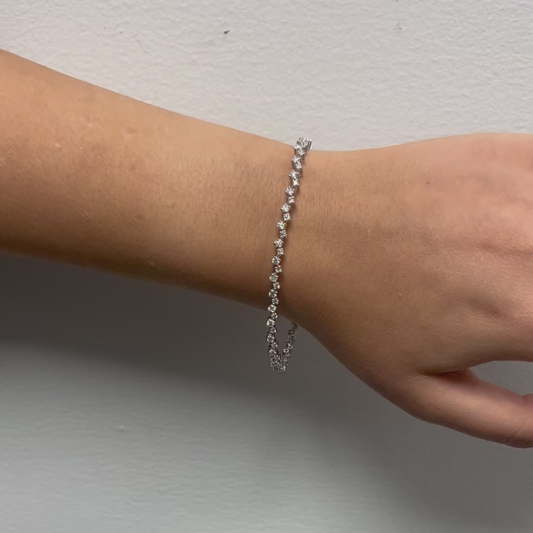 Multi Round Diamond Tennis Bracelet (2.65 ct.) in 14K Gold