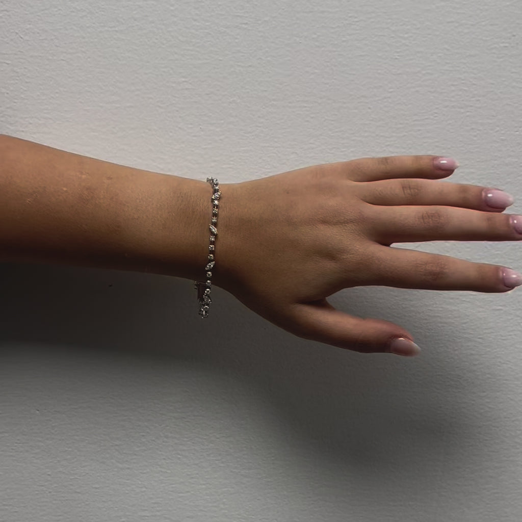 Multi Shape Illusion Diamond Bracelet (2.20 ct.) in 14K Gold