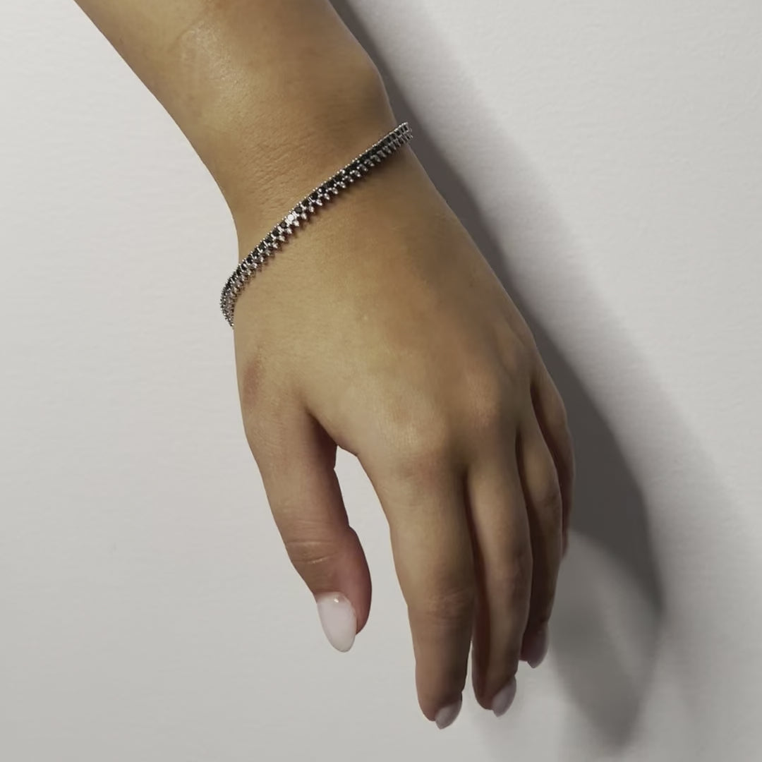 Black & White Diamond Tennis Bracelet (3.60 ct.) 4-Prongs Setting in 14K Gold