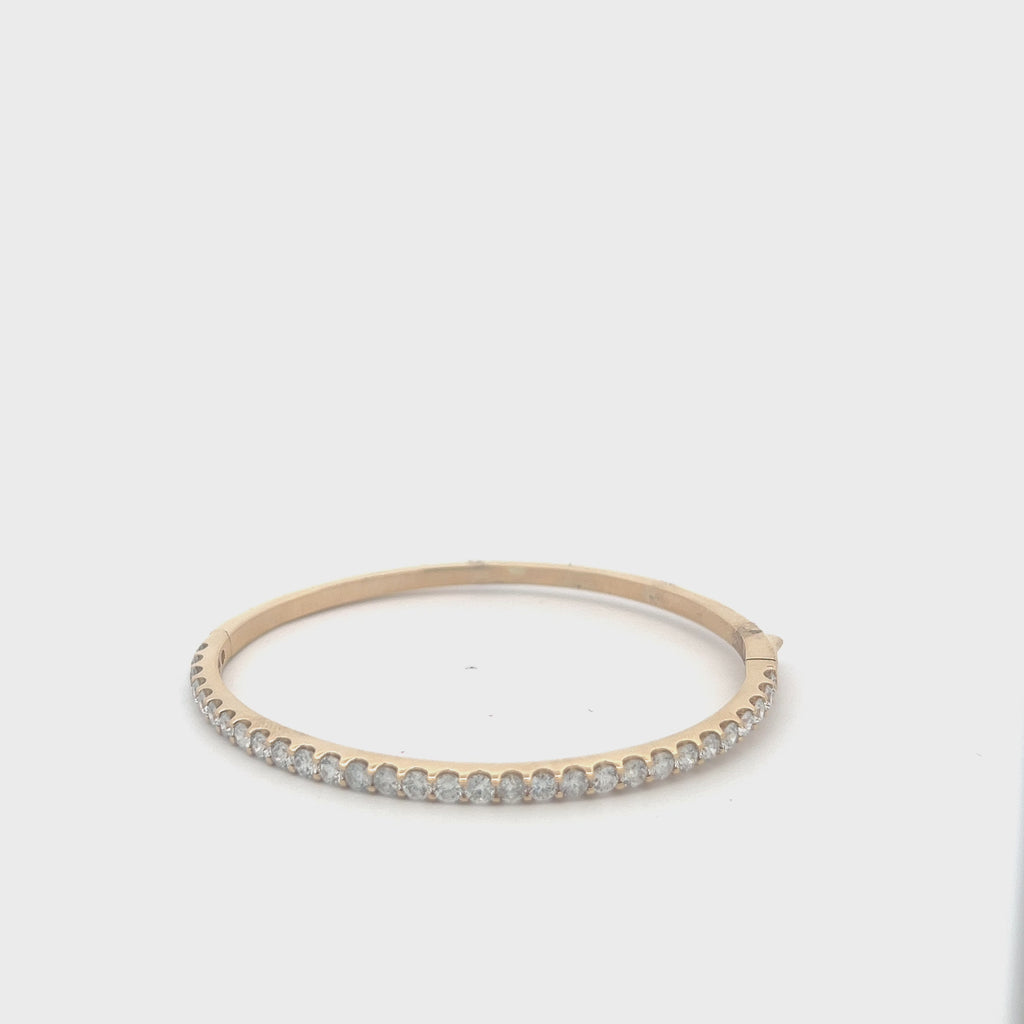Diamond Bangle Bracelet (3.00 ct.) in 14K Gold