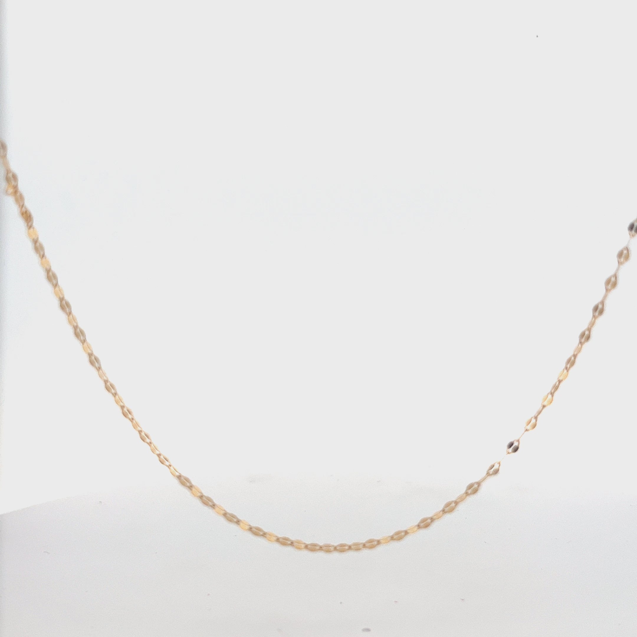 Flat Mirror Chain Necklace in 14K Gold