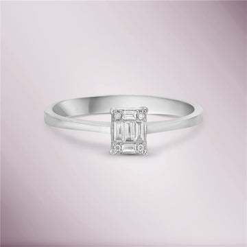 Round & Baguette Diamond Illusion Solitaire Engagement Ring (0.10 ct.) in 14K Gold