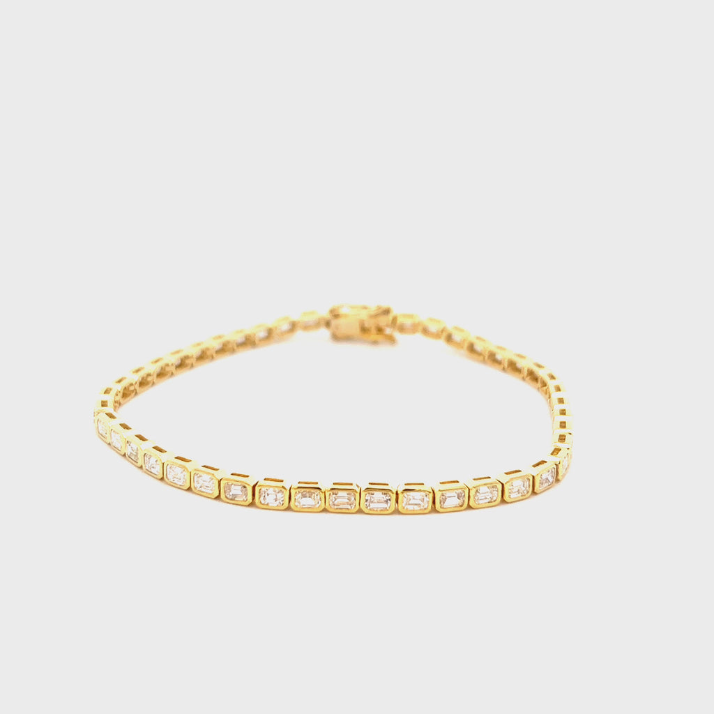 Emerald Cut Diamond Tennis Bracelet (4.30 ct.) Bezel Set in 18K Gold