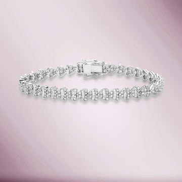 Diamond Heart Shape Tennis Bracelet (2.80 ct.) in 14K Gold