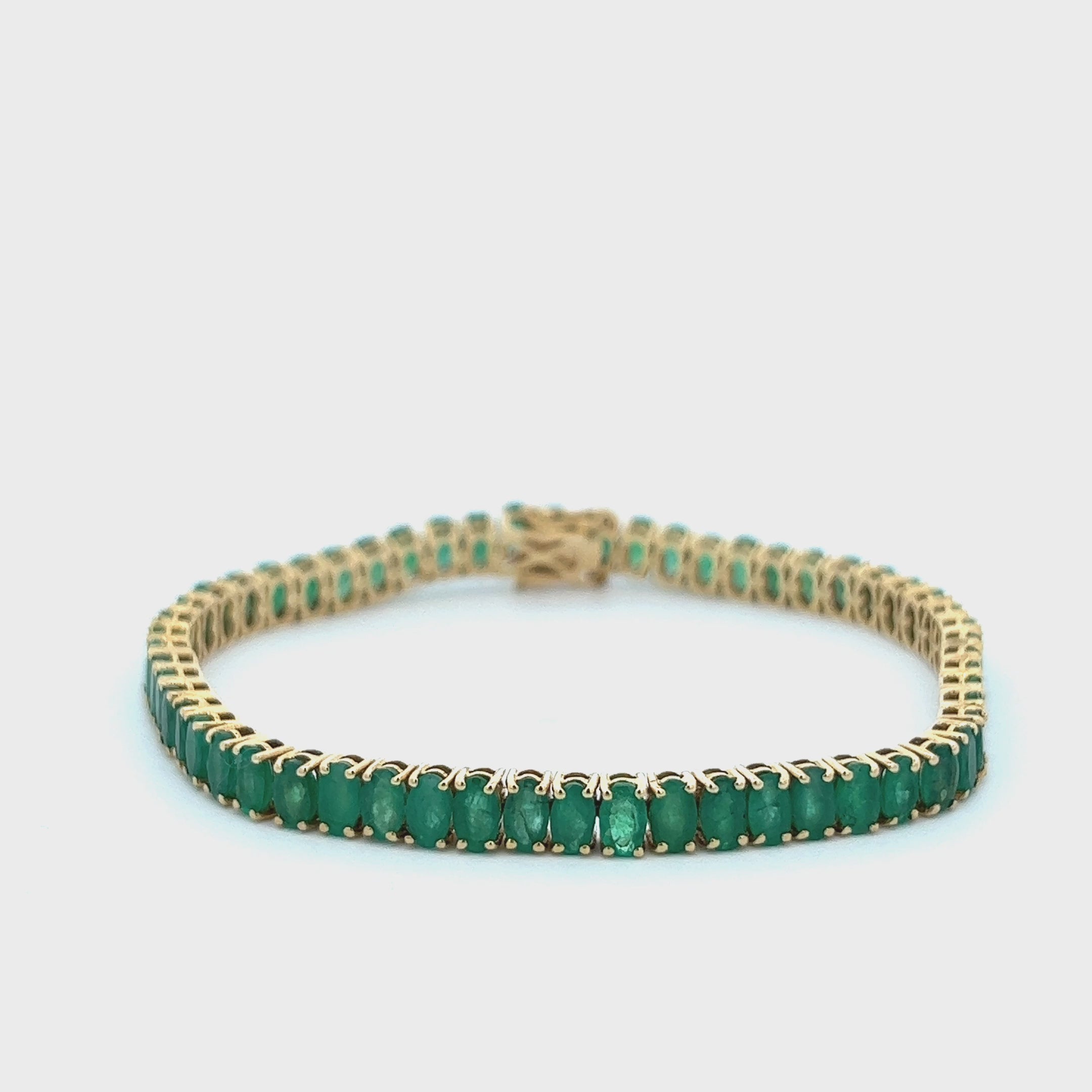 Oval Shape Emerald Tennis Bracelet (12.90 ct.) 4-Prongs Setting in 14K Gold